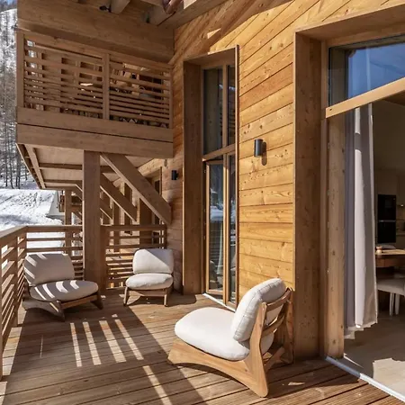 Leissieres White Apartman